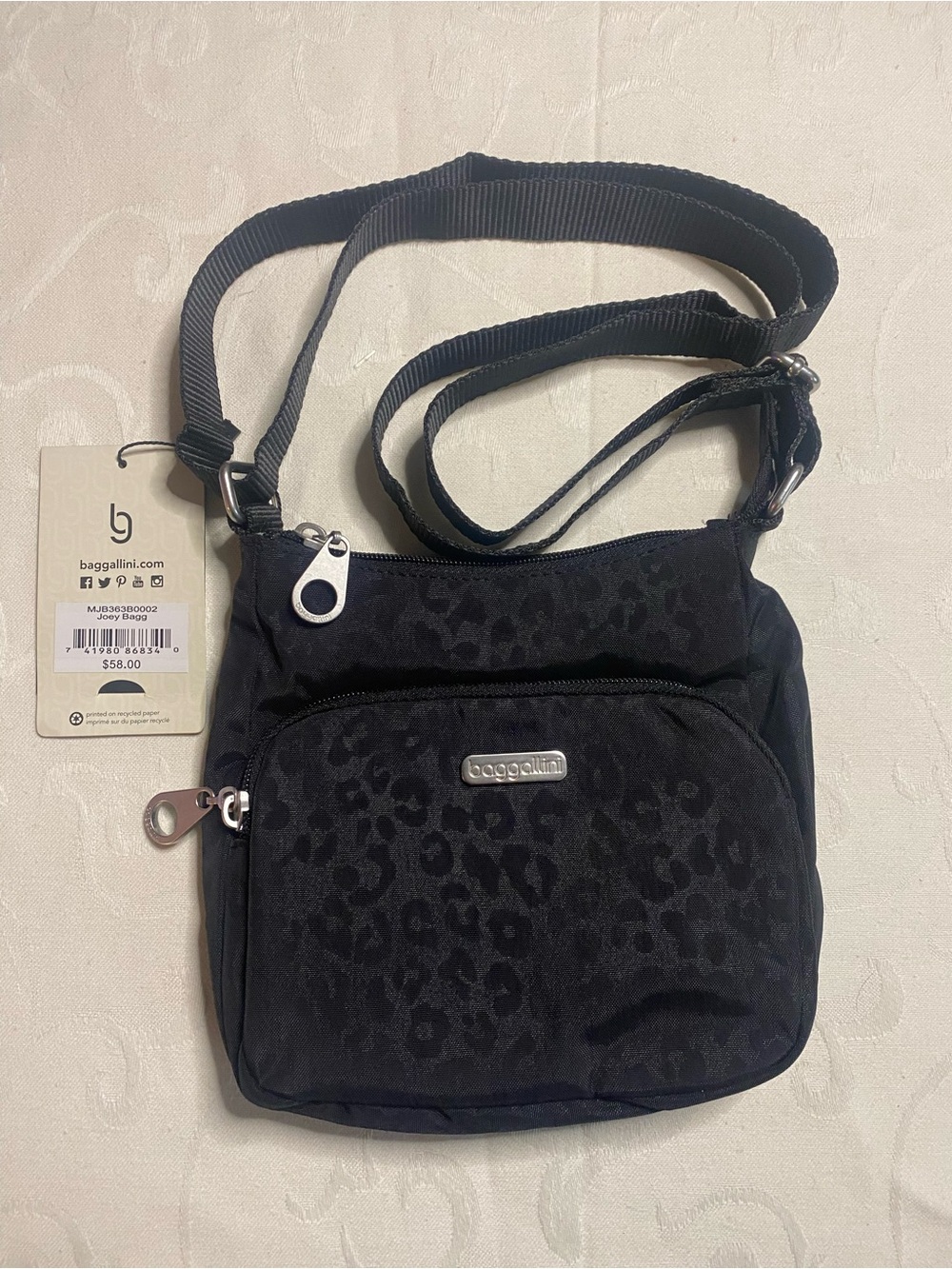 NWT Baggallini Joey Bagg Black Crossbody Dark Cheetah Print